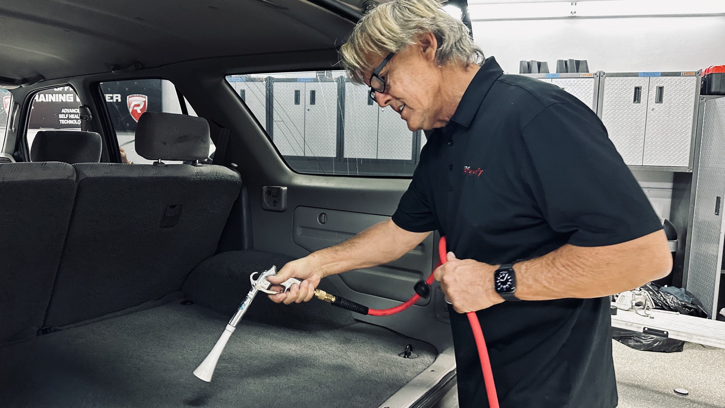 Auto Detailing — The Recon Pros